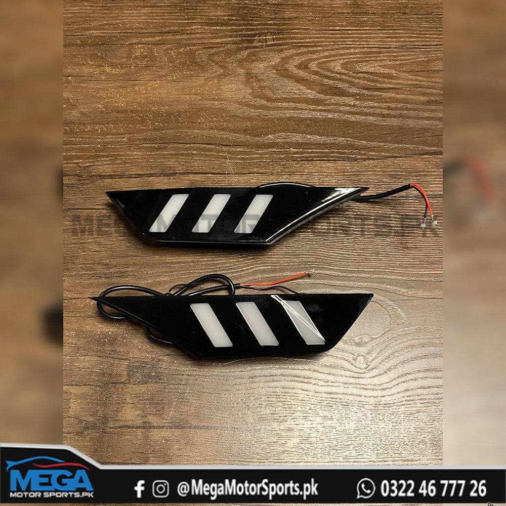 Honda Civic X Mustang Style Fender Light 2016-2021