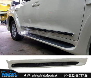 Toyota Land Cruiser LC200 Side Steps / Side Skirts LED