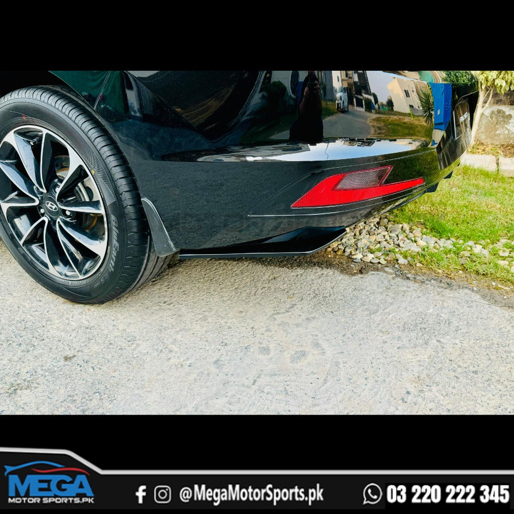 Xotic Tech Gloss Black Rear Bumper Splitter Diffuser Canards For Hyundai Elantra (1992-2020) & Veloster (2012-2020)