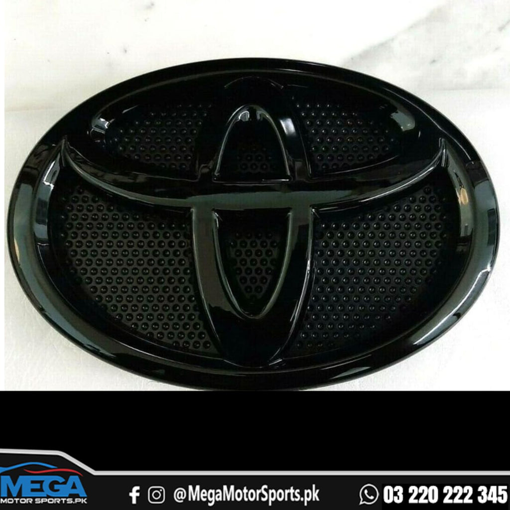 Toyota Hilux Revo Rocco GR Front Grill Gloss Black Logo