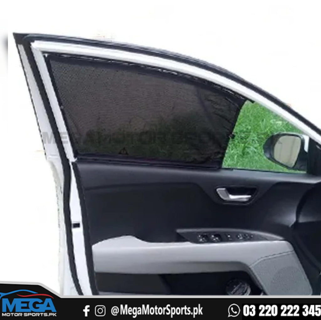 Kia Stonic Sliding Car Curtains / Sun Shades 2021-2025