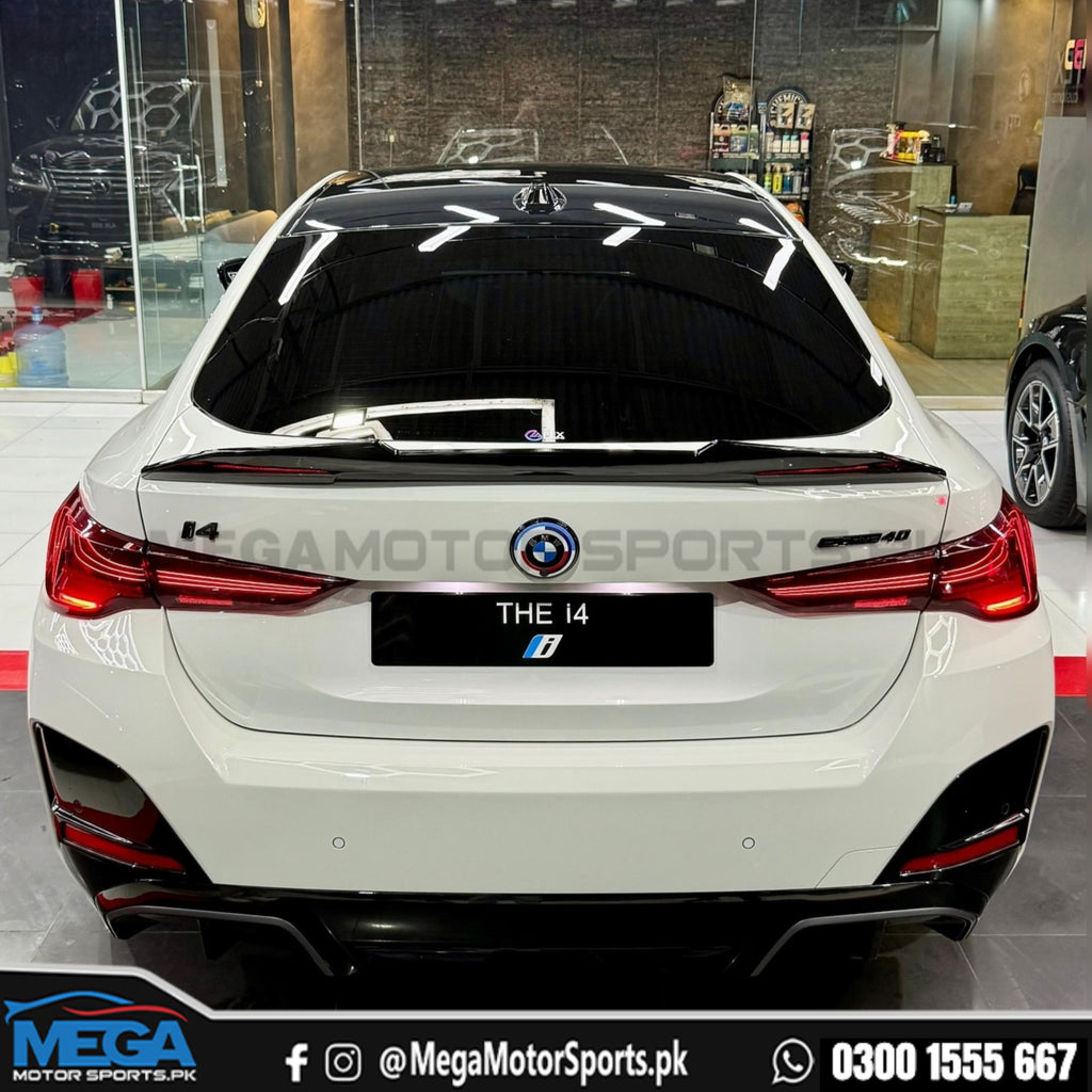 BMW i4 LCI TailLights